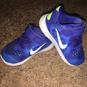 Size 4c Nike